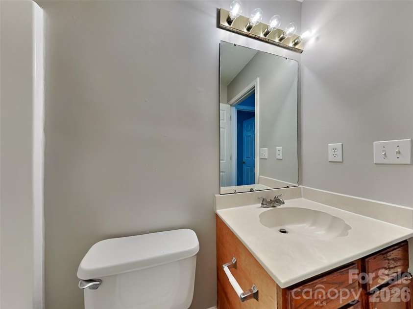 5414 Crisfield Road, Charlotte, NC 28269.  MLS# CAR4384580, YatesRealty ID 29289. 