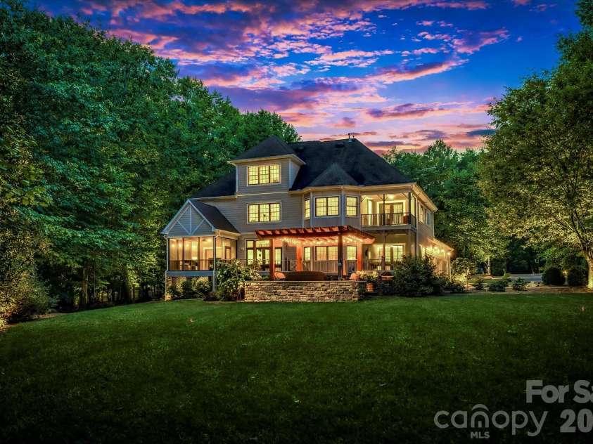 108 Callicutt Trail, Mooresville, NC 28117.  MLS# CAR4341319, YatesRealty ID 2929. 