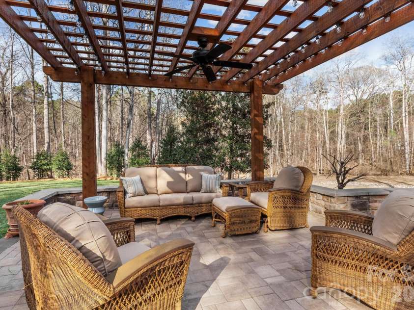 108 Callicutt Trail, Mooresville, NC 28117.  MLS# CAR4341319, YatesRealty ID 2929. 