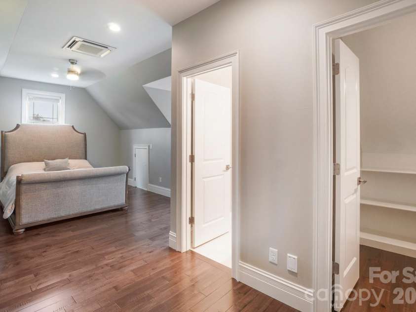 247 Reynolds Road, Inman, SC 29349.  MLS# CAR4382189, YatesRealty ID 29290. 