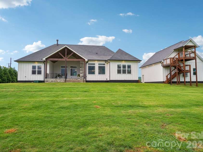 247 Reynolds Road, Inman, SC 29349.  MLS# CAR4382189, YatesRealty ID 29290. 