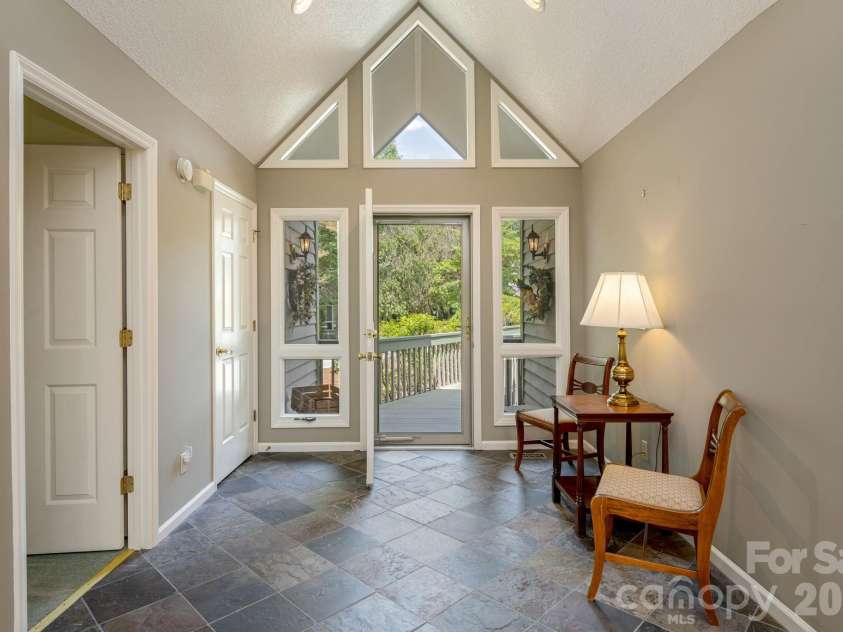 129 FOREST VIEW Drive, Flat Rock, NC 28731.  MLS# CAR4391412, YatesRealty ID 29292. 