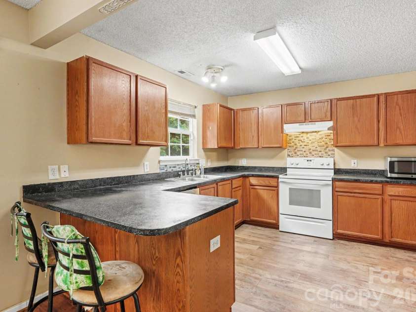 2343 Mancke Drive, Rock Hill, SC 29732.  MLS# CAR4381595, YatesRealty ID 29294. 