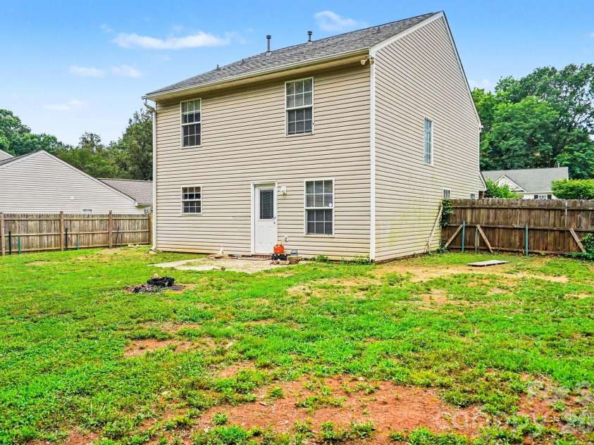 2343 Mancke Drive, Rock Hill, SC 29732.  MLS# CAR4381595, YatesRealty ID 29294. 