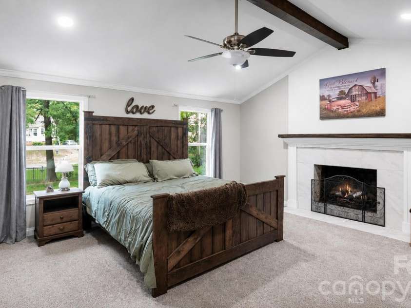 608 4th Avenue, Gastonia, NC 28052.  MLS# CAR4385881, YatesRealty ID 29296. Primary Bedroom