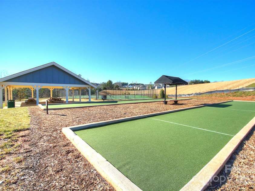 4128 La Crema Drive, Charlotte, NC 28214.  MLS# CAR4284944, YatesRealty ID 29298. Sports Complex