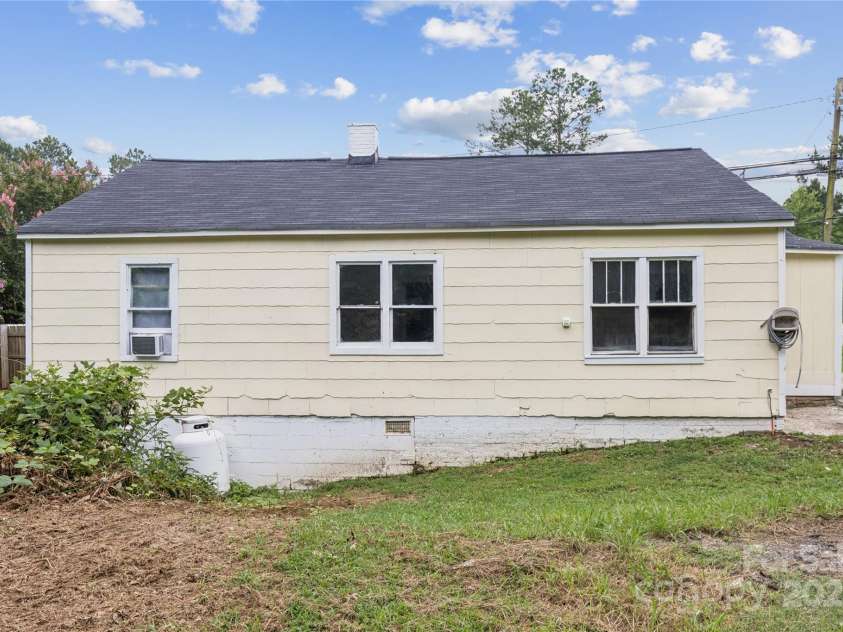 1208 Arch Street, Lancaster, SC 29720.  MLS# CAR4279275, YatesRealty ID 29299. Back