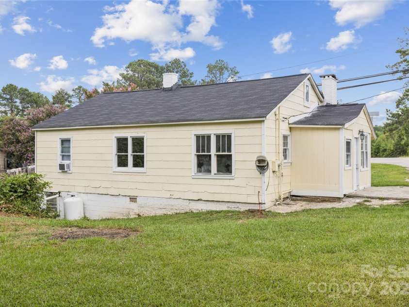 1208 Arch Street, Lancaster, SC 29720.  MLS# CAR4279275, YatesRealty ID 29299. Back Yard