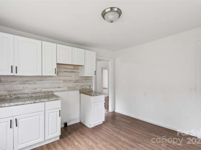 1208 Arch Street, Lancaster, SC 29720.  MLS# CAR4279275, YatesRealty ID 29299. Kitchen