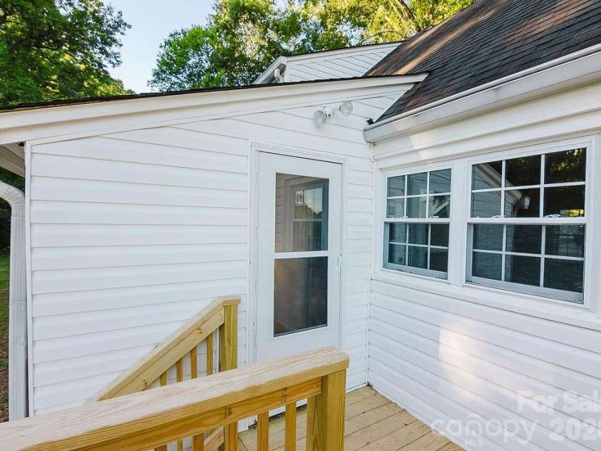 398 Park Road, Albemarle, NC 28001.  MLS# CAR4390113, YatesRealty ID 29299. 