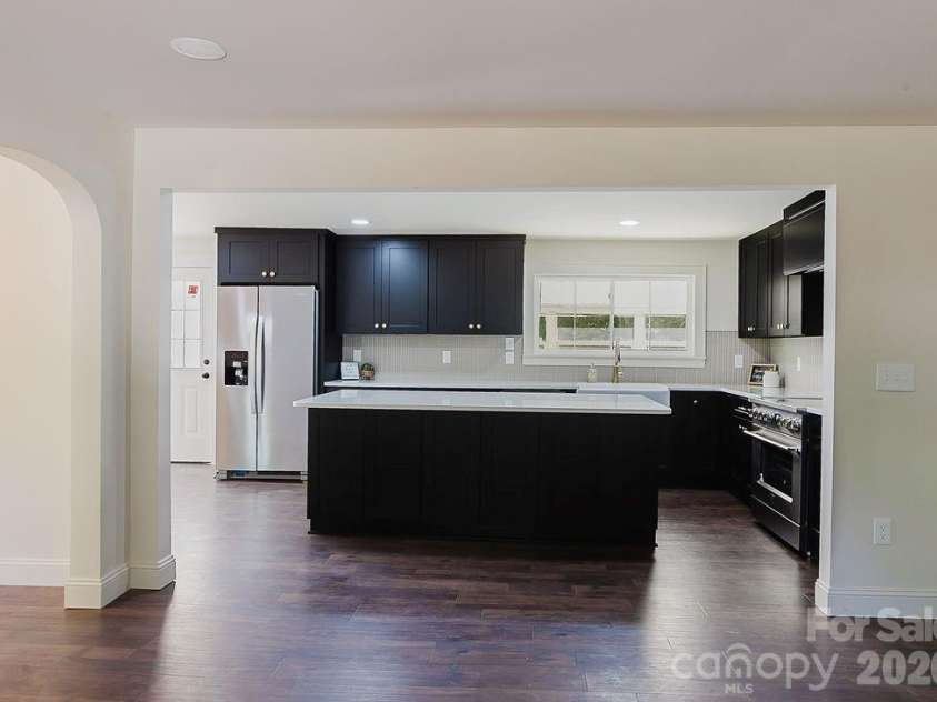 398 Park Road, Albemarle, NC 28001.  MLS# CAR4390113, YatesRealty ID 29299. 