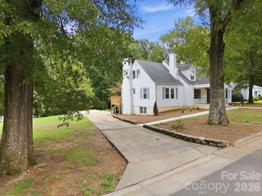 398 Park Road, Albemarle, NC 28001.  MLS# CAR4390113, YatesRealty ID 29299. 