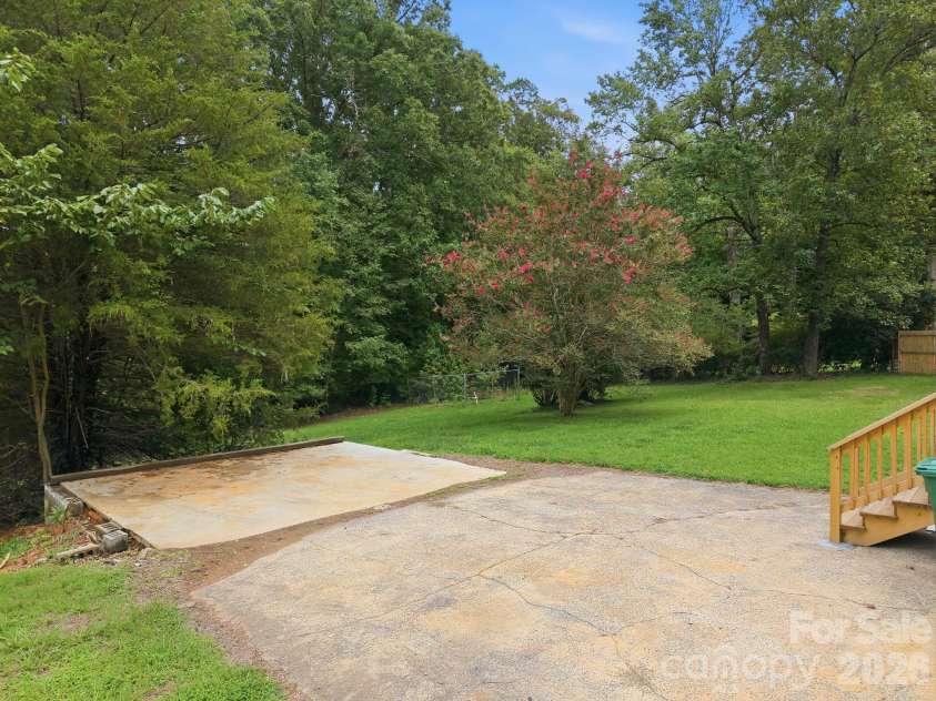398 Park Road, Albemarle, NC 28001.  MLS# CAR4390113, YatesRealty ID 29299. 
