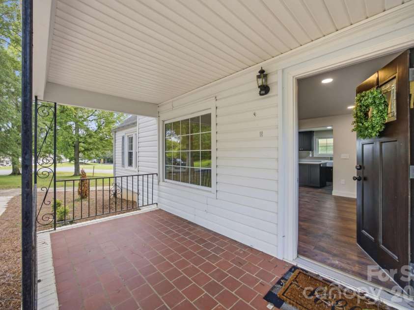 398 Park Road, Albemarle, NC 28001.  MLS# CAR4390113, YatesRealty ID 29299. 