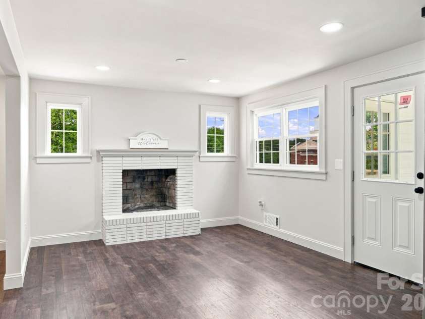 398 Park Road, Albemarle, NC 28001.  MLS# CAR4390113, YatesRealty ID 29299. 