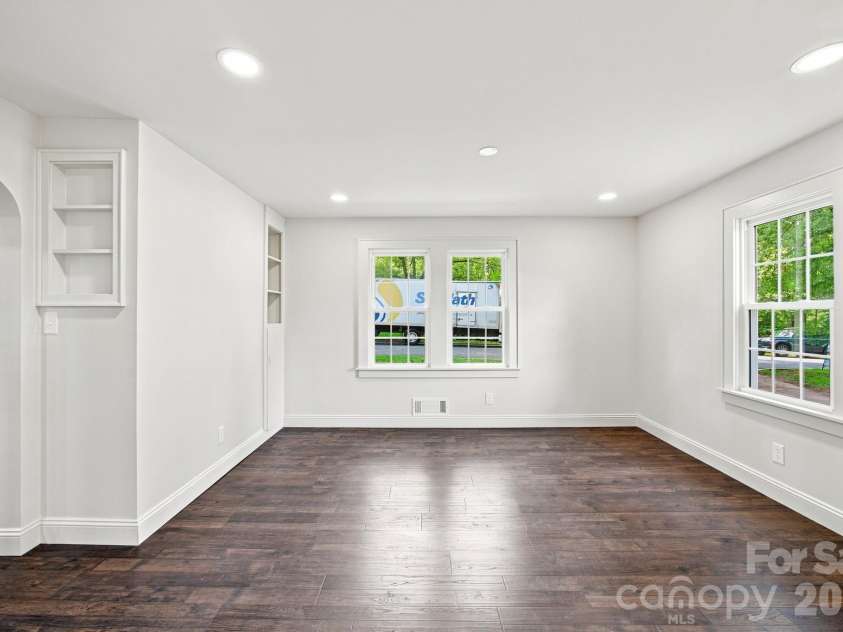 398 Park Road, Albemarle, NC 28001.  MLS# CAR4390113, YatesRealty ID 29299. 