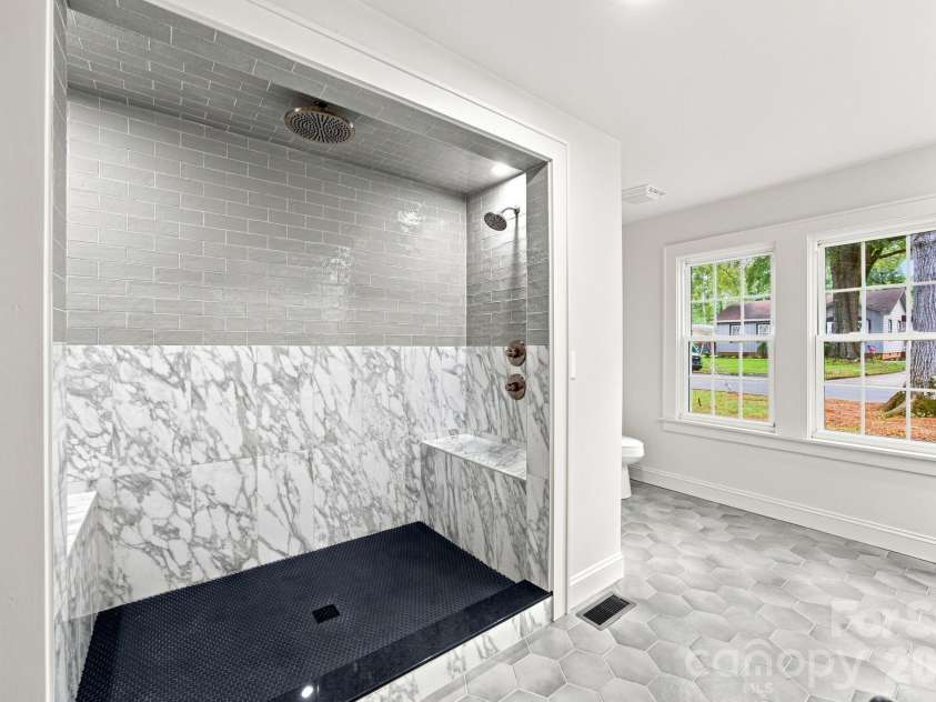 398 Park Road, Albemarle, NC 28001.  MLS# CAR4390113, YatesRealty ID 29299. 