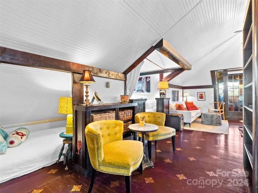 109 Liberty Street, Asheville, NC 28801.  MLS# CAR4203533, YatesRealty ID 293. 