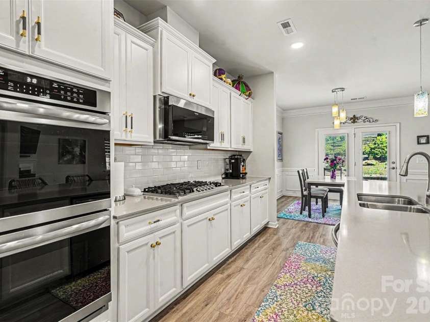 3024 Deep River Way, Waxhaw, NC 28173.  MLS# CAR4390406, YatesRealty ID 29300. 