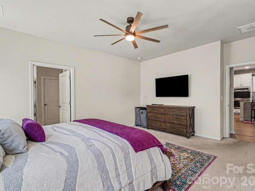 3024 Deep River Way, Waxhaw, NC 28173.  MLS# CAR4390406, YatesRealty ID 29300. 