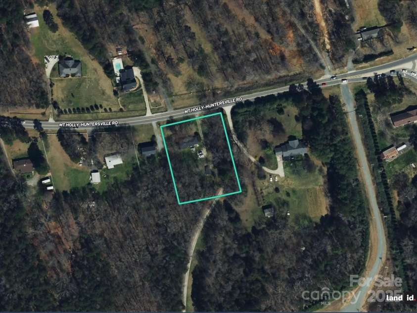 5914 Mt Holly Huntersville Road, Charlotte, NC 28216.  MLS# CAR4273144, YatesRealty ID 29300. 1.29 acre lot