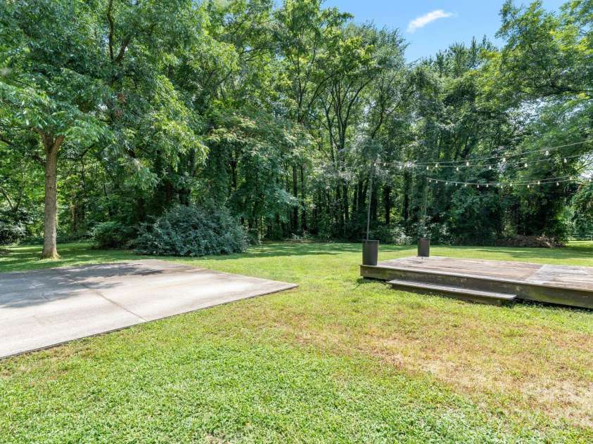 5914 Mt Holly Huntersville Road, Charlotte, NC 28216.  MLS# CAR4273144, YatesRealty ID 29300. Private oasis!