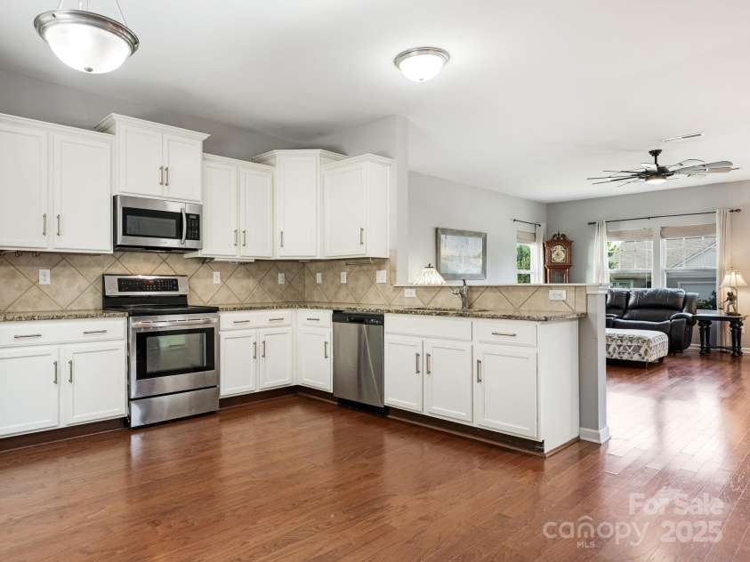 1292 Century Drive, Clover, SC 29710.  MLS# CAR4283928, YatesRealty ID 29301. 