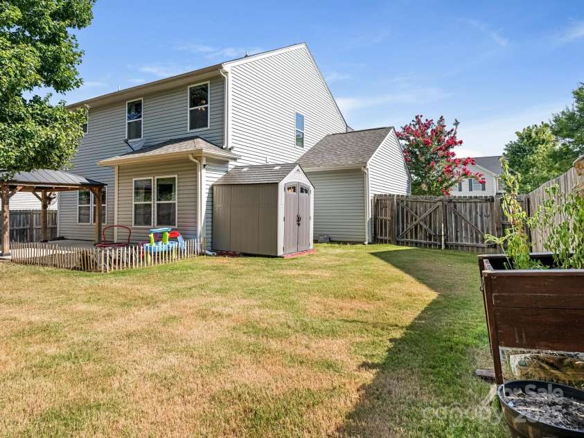 1292 Century Drive, Clover, SC 29710.  MLS# CAR4283928, YatesRealty ID 29301. 