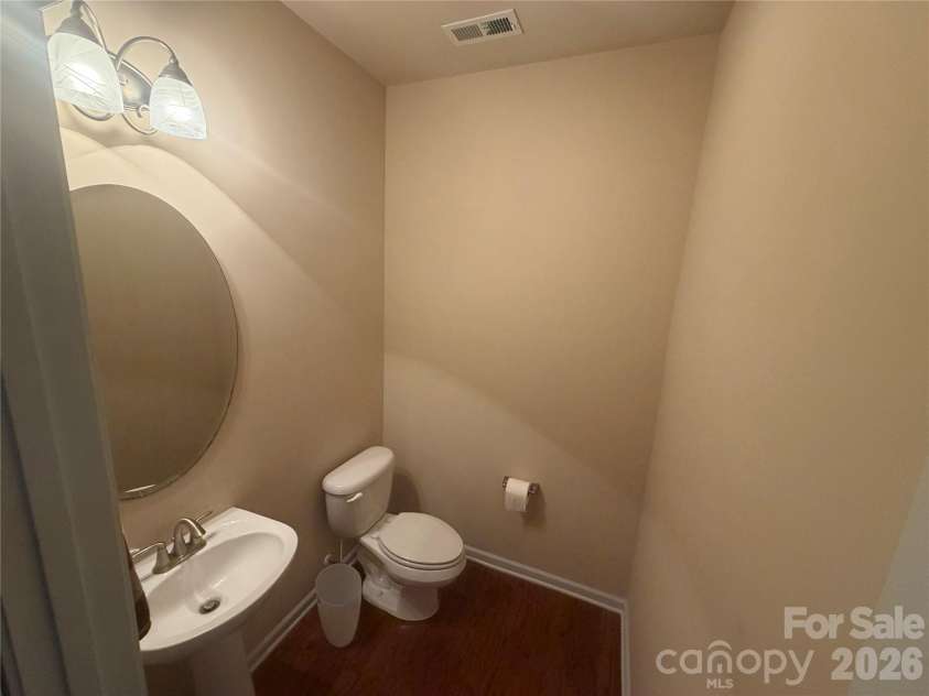 3147 Coventry Commons Drive, Charlotte, NC 28227.  MLS# CAR4390882, YatesRealty ID 29302. 