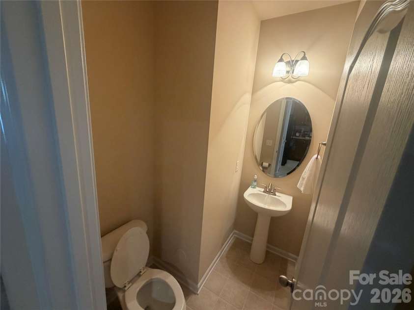 3147 Coventry Commons Drive, Charlotte, NC 28227.  MLS# CAR4390882, YatesRealty ID 29302. 