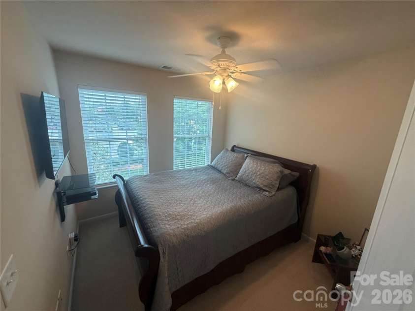 3147 Coventry Commons Drive, Charlotte, NC 28227.  MLS# CAR4390882, YatesRealty ID 29302. 