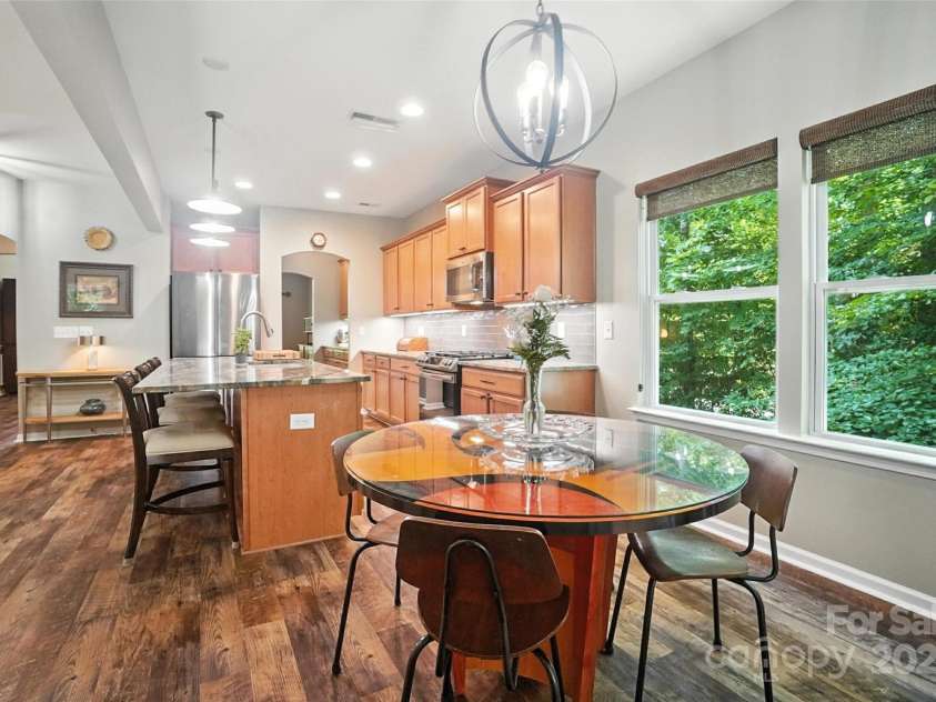 8214 Aspen Court, Charlotte, NC 28227.  MLS# CAR4272999, YatesRealty ID 29302. 