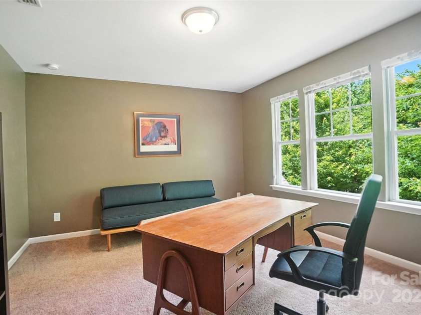 8214 Aspen Court, Charlotte, NC 28227.  MLS# CAR4272999, YatesRealty ID 29302. 