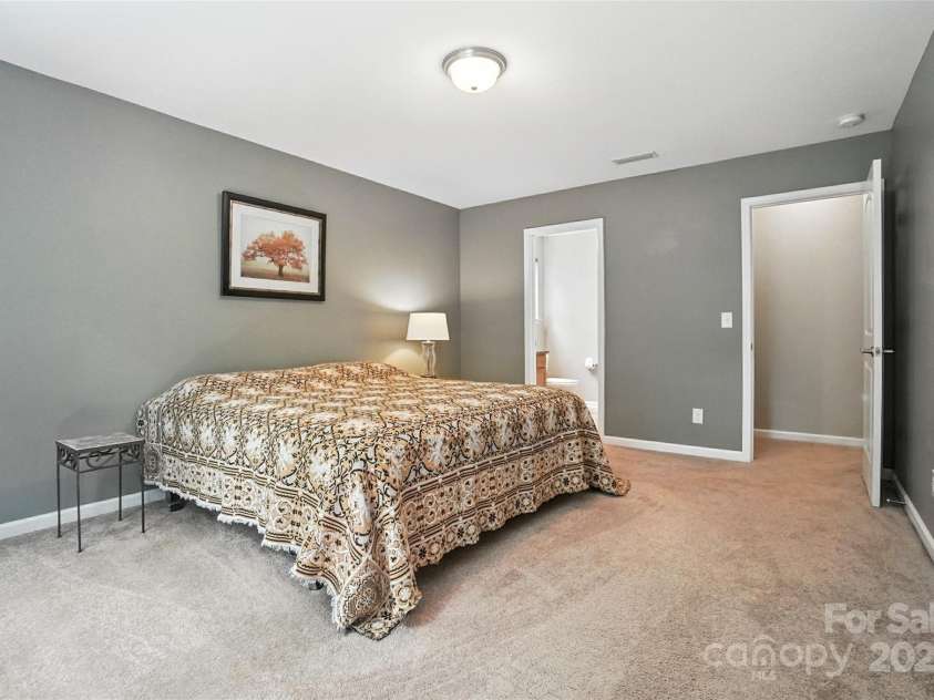 8214 Aspen Court, Charlotte, NC 28227.  MLS# CAR4272999, YatesRealty ID 29302. 