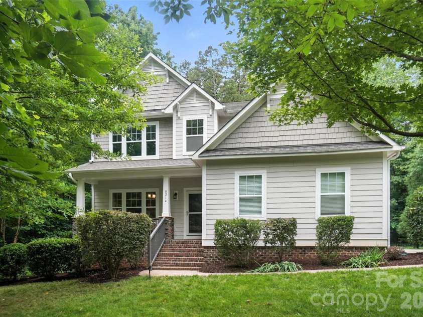 8214 Aspen Court, Charlotte, NC 28227.  MLS# CAR4272999, YatesRealty ID 29302. 