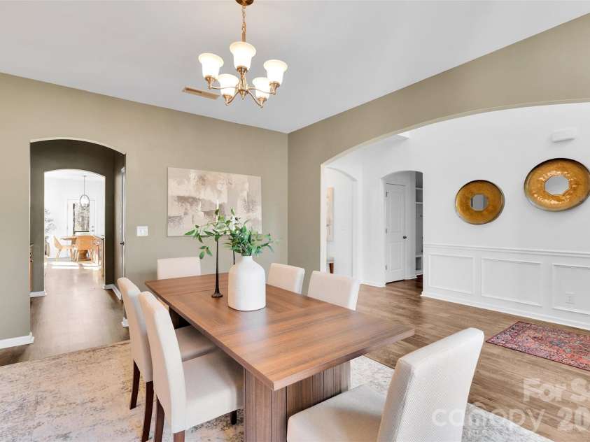 8214 Aspen Court, Charlotte, NC 28227.  MLS# CAR4272999, YatesRealty ID 29302. 