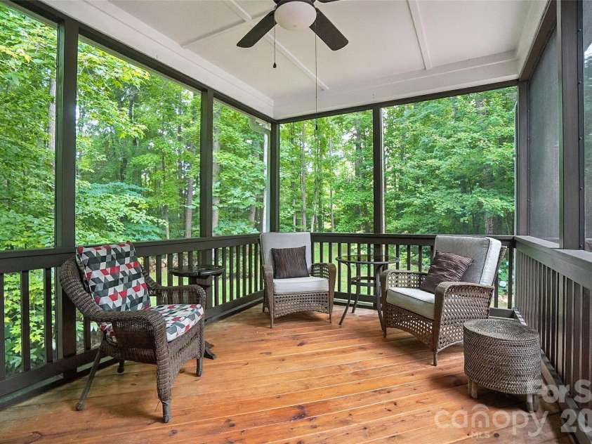 8214 Aspen Court, Charlotte, NC 28227.  MLS# CAR4272999, YatesRealty ID 29302. Screen Porch