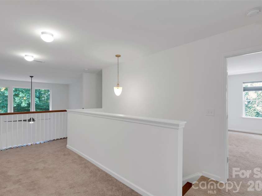 8214 Aspen Court, Charlotte, NC 28227.  MLS# CAR4272999, YatesRealty ID 29302. Upstairs hallway