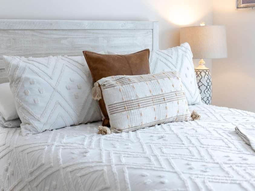 1532 South Point Road, Belmont, NC 28012.  MLS# CAR4229379, YatesRealty ID 29304. 