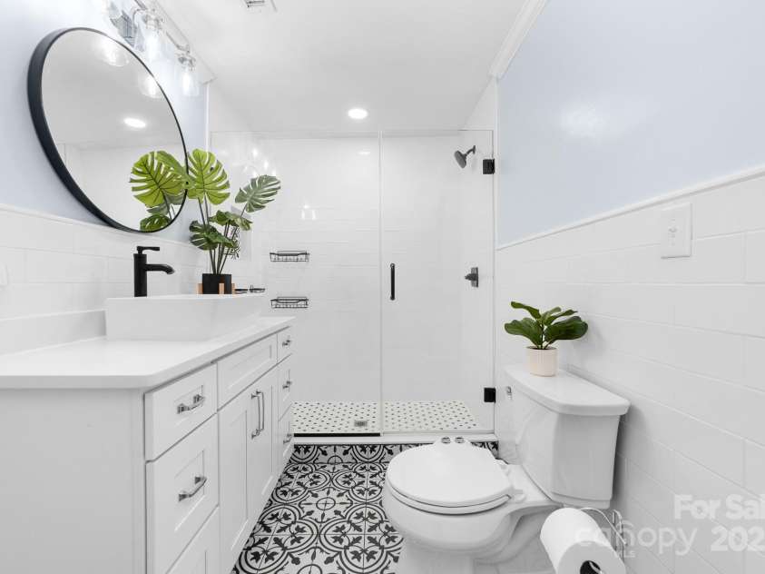 1532 South Point Road, Belmont, NC 28012.  MLS# CAR4229379, YatesRealty ID 29304. 