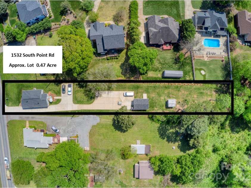 1532 South Point Road, Belmont, NC 28012.  MLS# CAR4229379, YatesRealty ID 29304. Great Lot room for garden or pool or both!