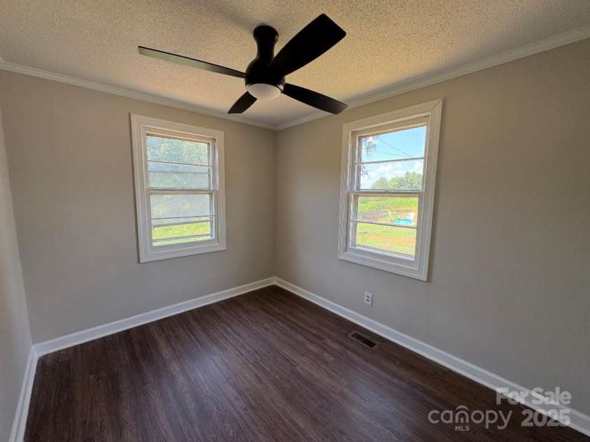 241 Shady Grove Road, Kings Mountain, NC 28086.  MLS# CAR4281744, YatesRealty ID 29305. 