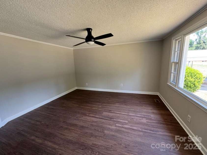 241 Shady Grove Road, Kings Mountain, NC 28086.  MLS# CAR4281744, YatesRealty ID 29305. 