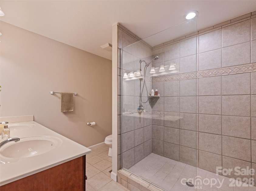 283 Blake Drive, Canton, NC 28716.  MLS# CAR4390293, YatesRealty ID 29306. 