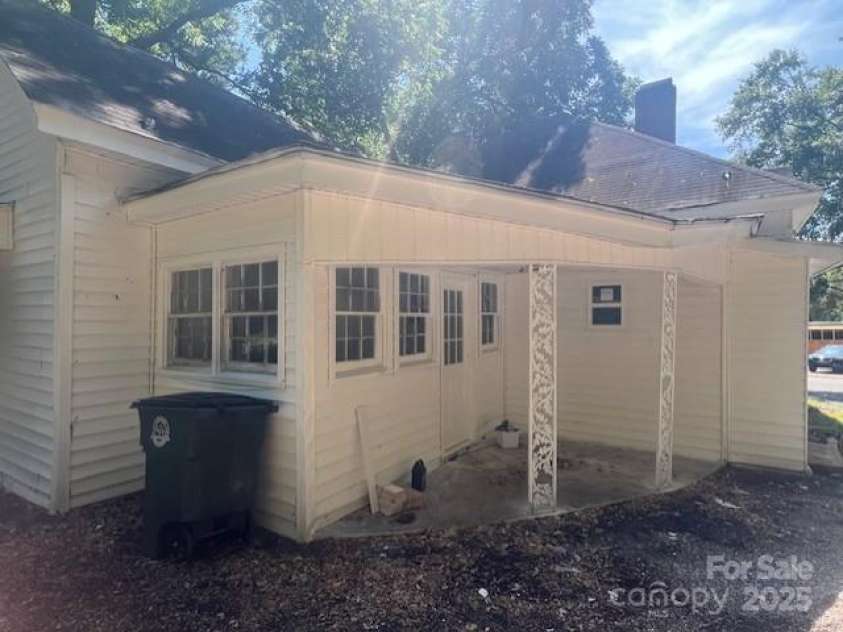 306 White Store Road, Wadesboro, NC 28170.  MLS# CAR4286488, YatesRealty ID 29306. 