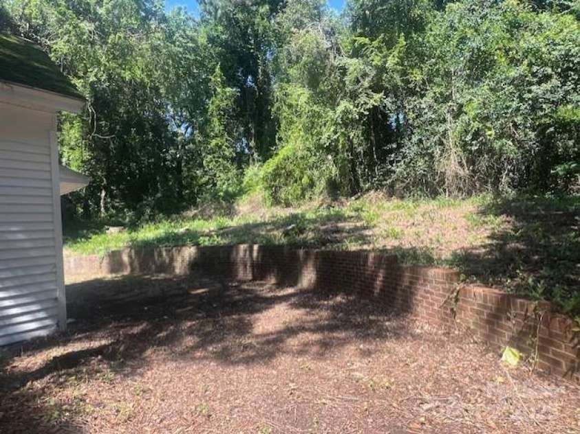 306 White Store Road, Wadesboro, NC 28170.  MLS# CAR4286488, YatesRealty ID 29306. 