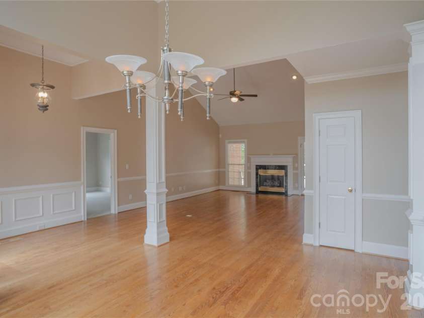 136 Windemere Isle Road, Statesville, NC 28677.  MLS# CAR4362583, YatesRealty ID 29307. 
