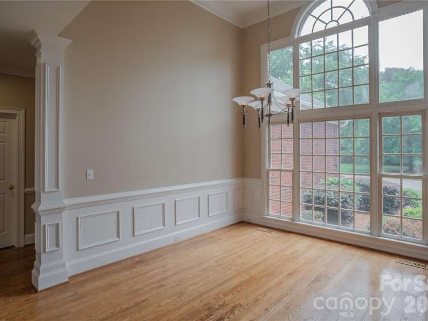 136 Windemere Isle Road, Statesville, NC 28677.  MLS# CAR4362583, YatesRealty ID 29307. 