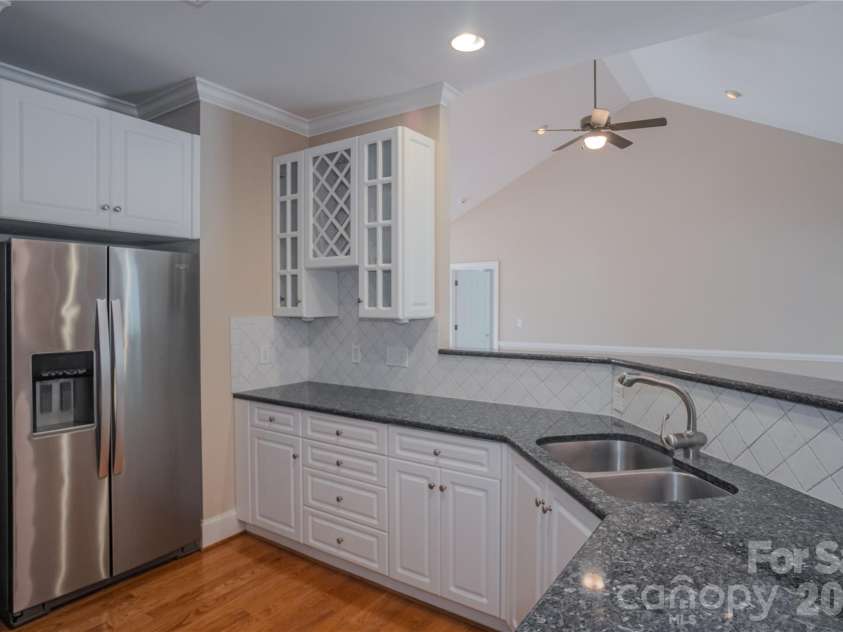 136 Windemere Isle Road, Statesville, NC 28677.  MLS# CAR4362583, YatesRealty ID 29307. 