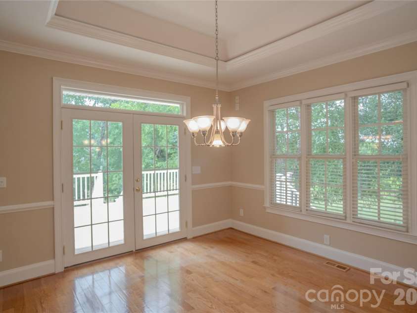 136 Windemere Isle Road, Statesville, NC 28677.  MLS# CAR4362583, YatesRealty ID 29307. 